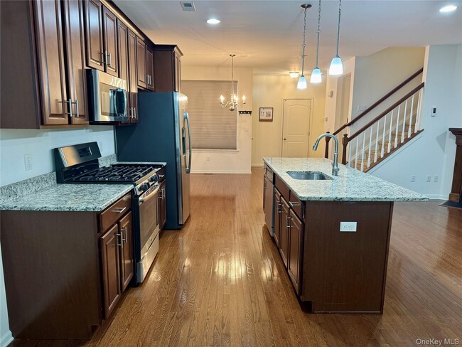 Photo - 127 Meadow View Dr