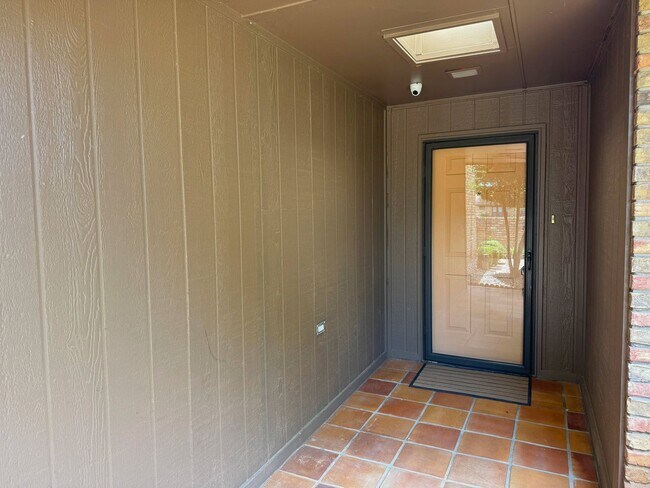 Photo - 2 Bed 2 Bath HOA Property