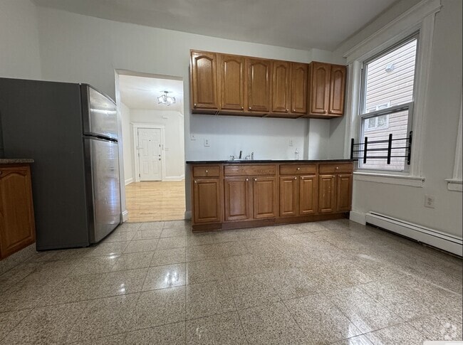 Building Photo - 132 Stegman St Unit 2 Rental
