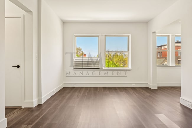 Building Photo - Brand NEW 2-Bedroom in the heart of Anders... Unit 1553 - 307