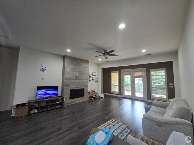 Building Photo - 3305 Magellan Ct Rental