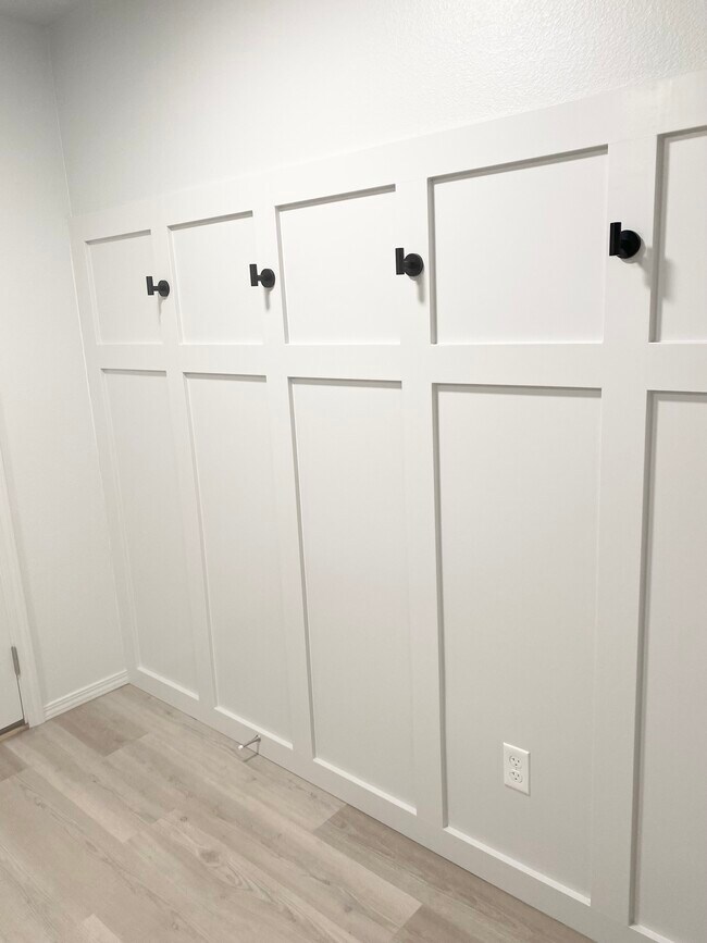 Photo - 19558 Nanticoke Ave