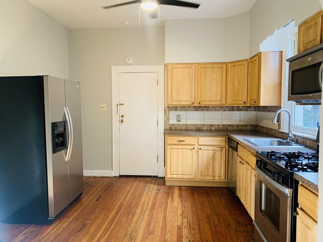 Photo - 86 W 34th St. Unit 2