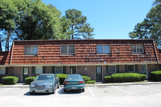 Building Photo - 1025 Carolina Rd
