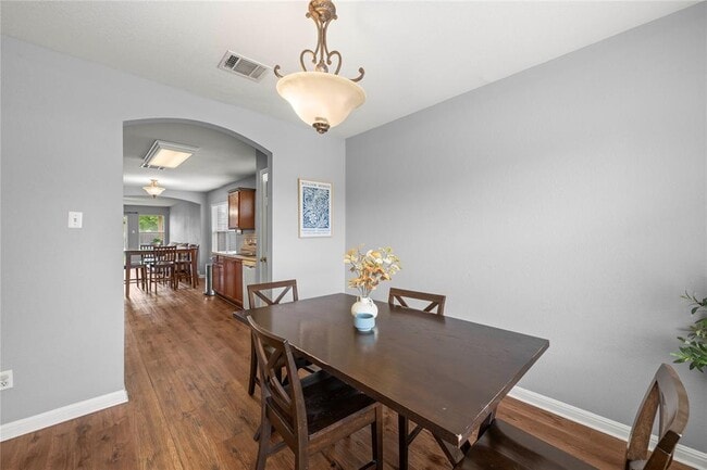 Photo - 3800 Hickox Dr