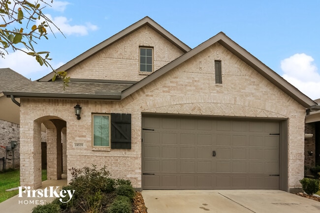 Building Photo - 10539 Dolce Ln