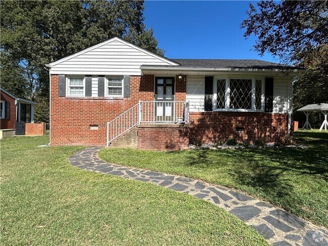 Building Photo - West End Ranch Rental