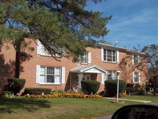 Locust Garden Apartments - Locust Garden Apartments