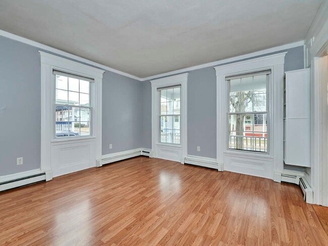 Photo - 36 E Foster St