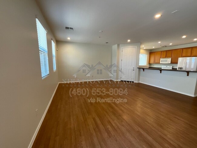Photo - 1255 S Rialto