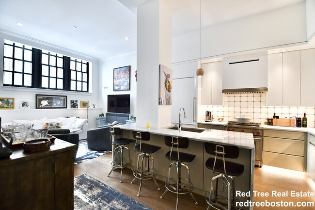 Photo - 45 Temple St Unit 507