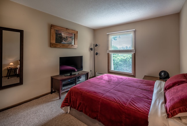 Photo - 941 11th Ave S