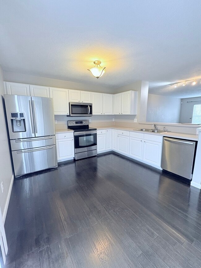 Photo - Stunning 2BR 3BA w/ Garage & Central A/C in Westerville!