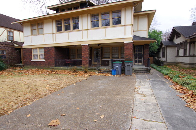 Photo - 1539 N Parkway Townhome