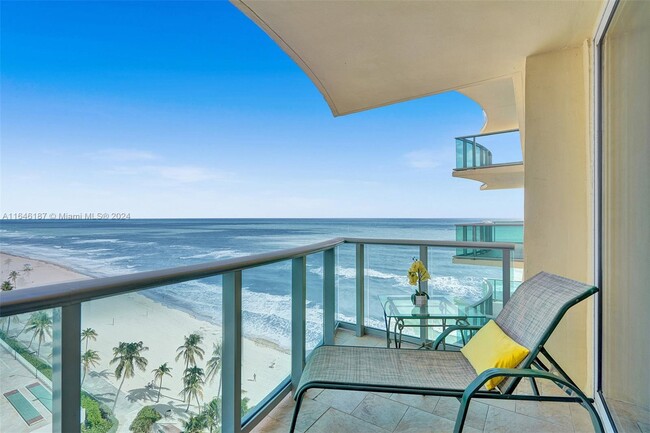 Photo - 2501 S Ocean Dr Unidad 1409 (available Sep 2) Rental