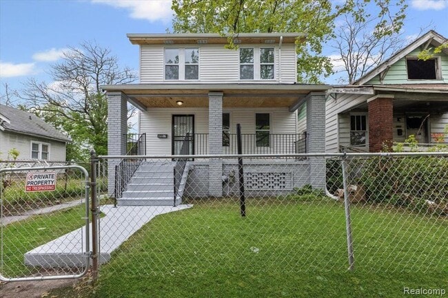 Photo - 3957 Lenox St House