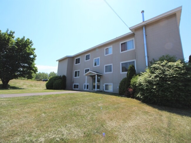 Building Photo - 445 Covert St Unit 2