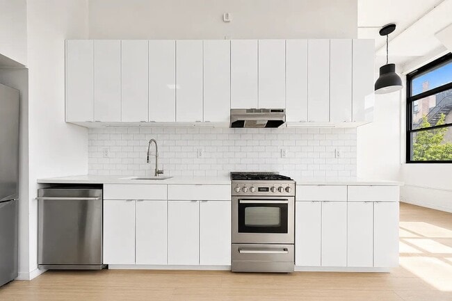 59 Bogart St Unit 227