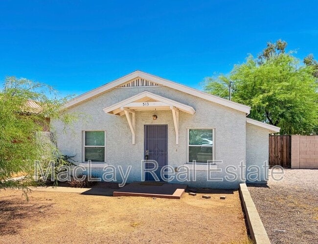 Building Photo - 513 W Pima St