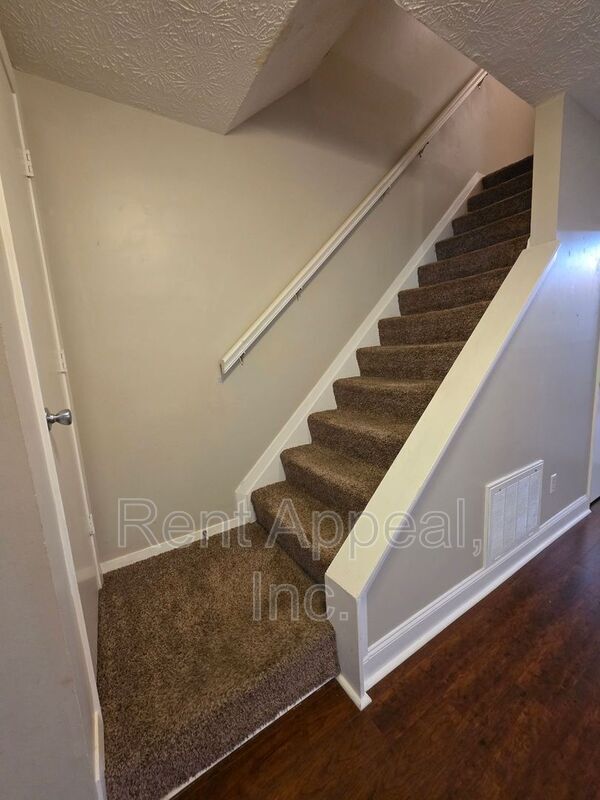 Photo - 2507 Queen Anne Ct