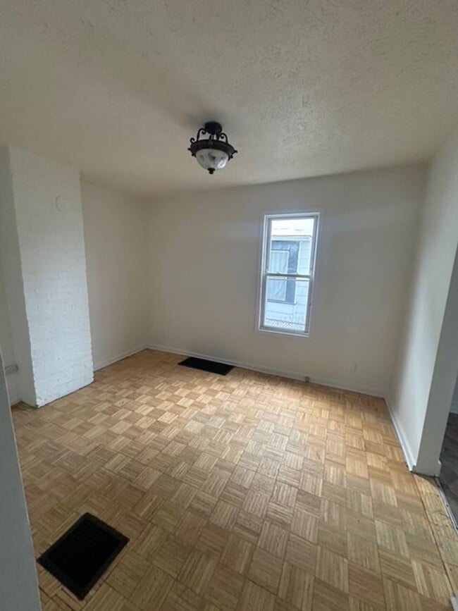 Photo - Charming 4-Bedroom Single-Family Rental in Rochester – Ready for Move In