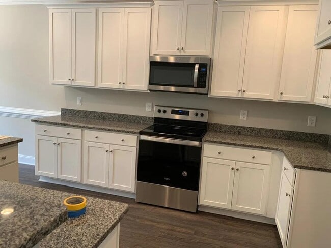 Photo - 846 Silver Leaf Dr