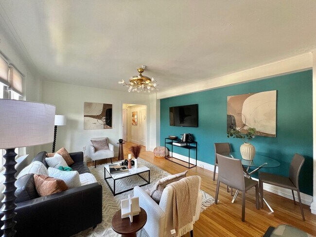 Photo - 1450-1550 Beacon St Unit 744