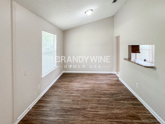 Photo - 7987 Domingue Ct