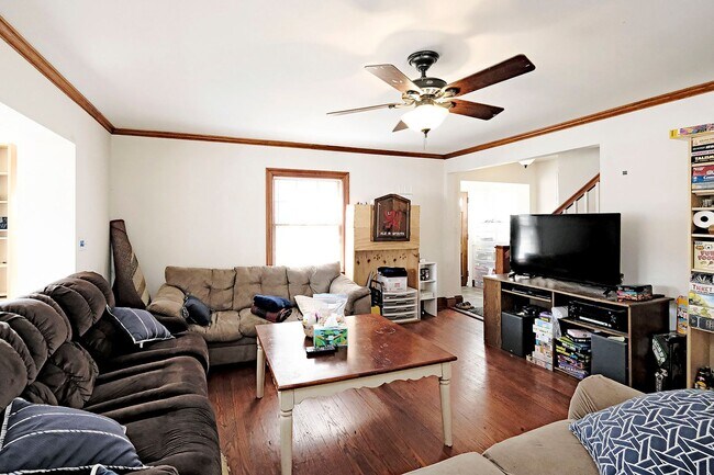 Photo - Spacious Fry’s Spring Home – Great Layout for Roommates