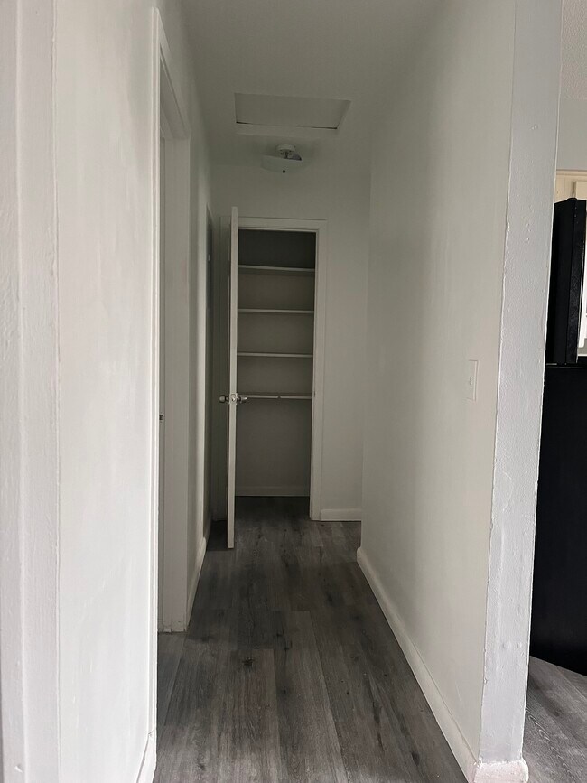 Photo - 384 Avenue N Unit 2