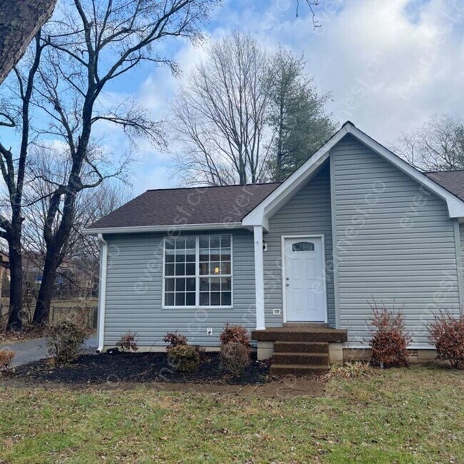 Photo - 329 Sunrise Cir