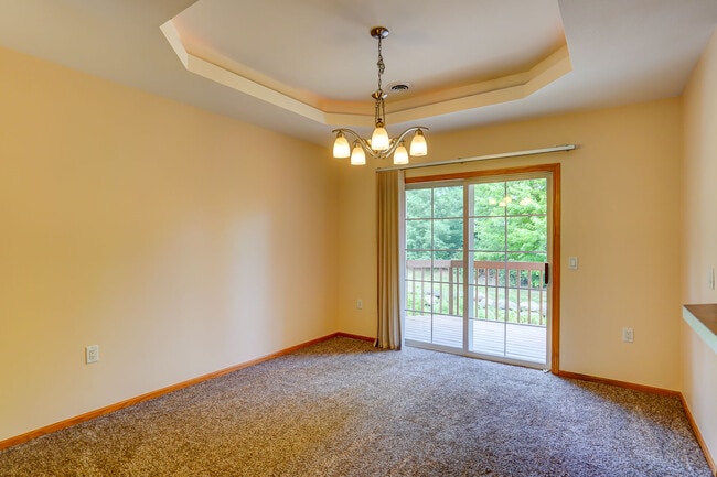 Photo - 1813 Carns Dr