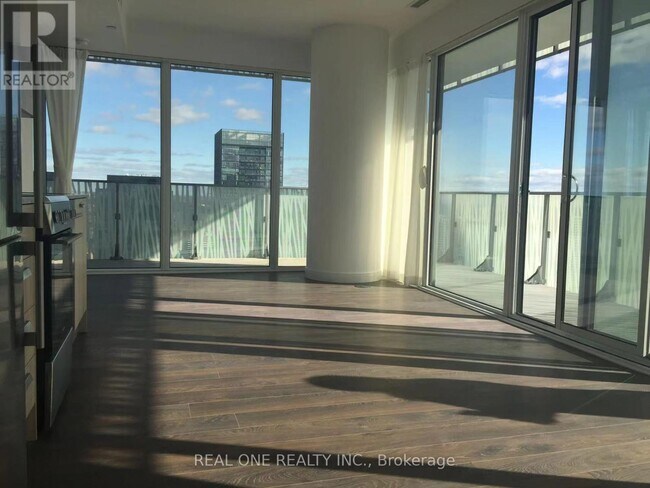 Photo - 42 Charles St E Unité 4302