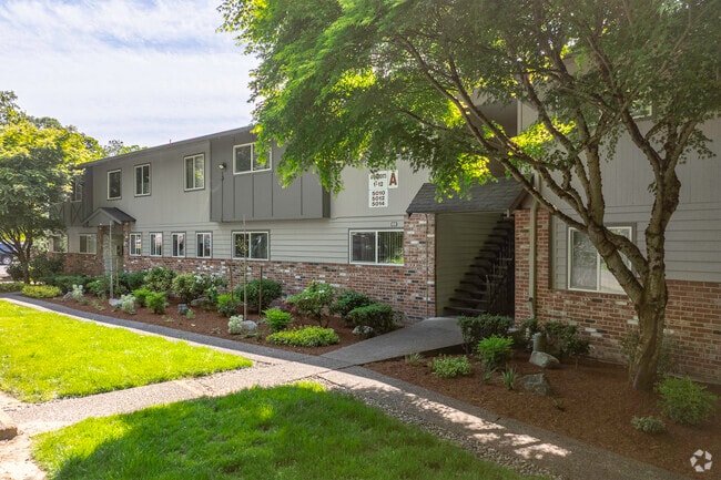 Entrance - Cascade Vista