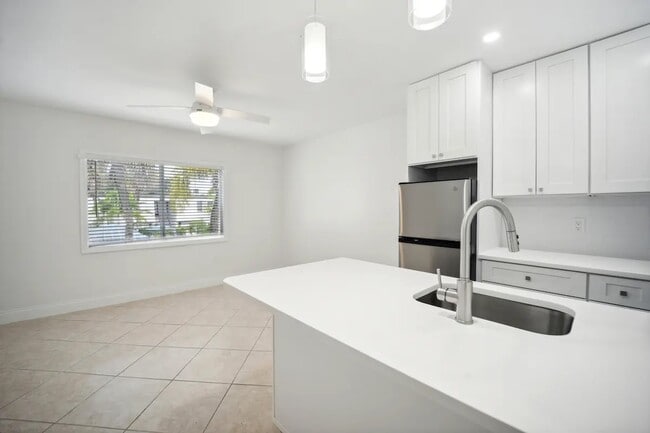 Photo - Innovo Hyde Park