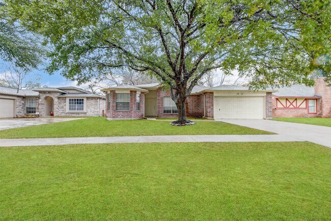 Photo - 7815 Barnhill Dr