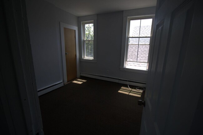 31 White St Unit 3