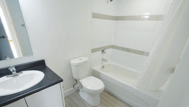 Photo - Quinpool Court