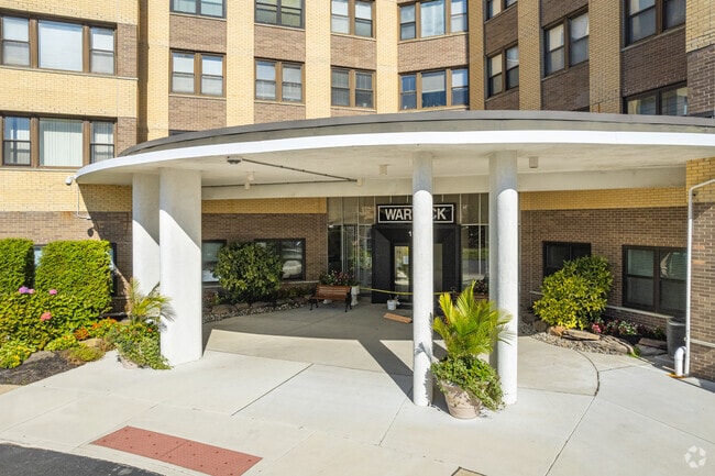 Photo - Warwick Condominiums