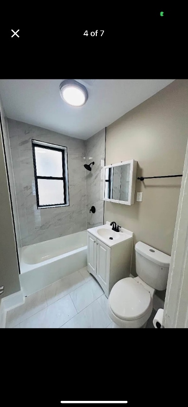 Photo - 708 E 80th St Unidad 1