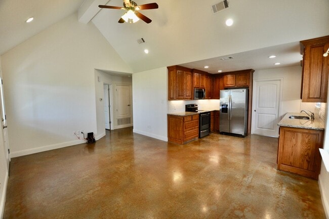 Photo - FOR LEASE! Enjoy Quiet Country Living in this Cute 2 BR - 1 BA Brick Home on 1 Acre in Millsap ISD.