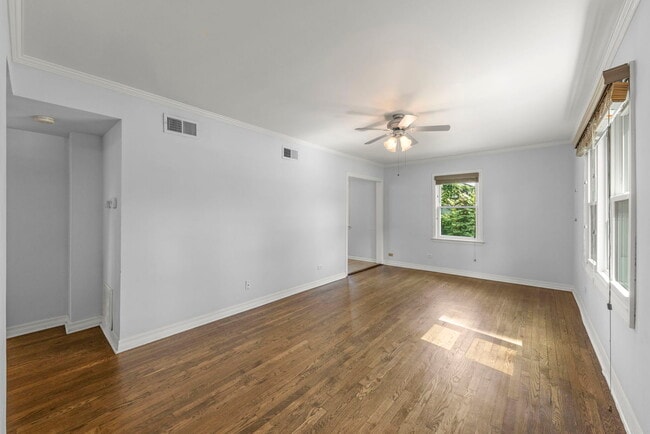 Photo - 1335 College Ave