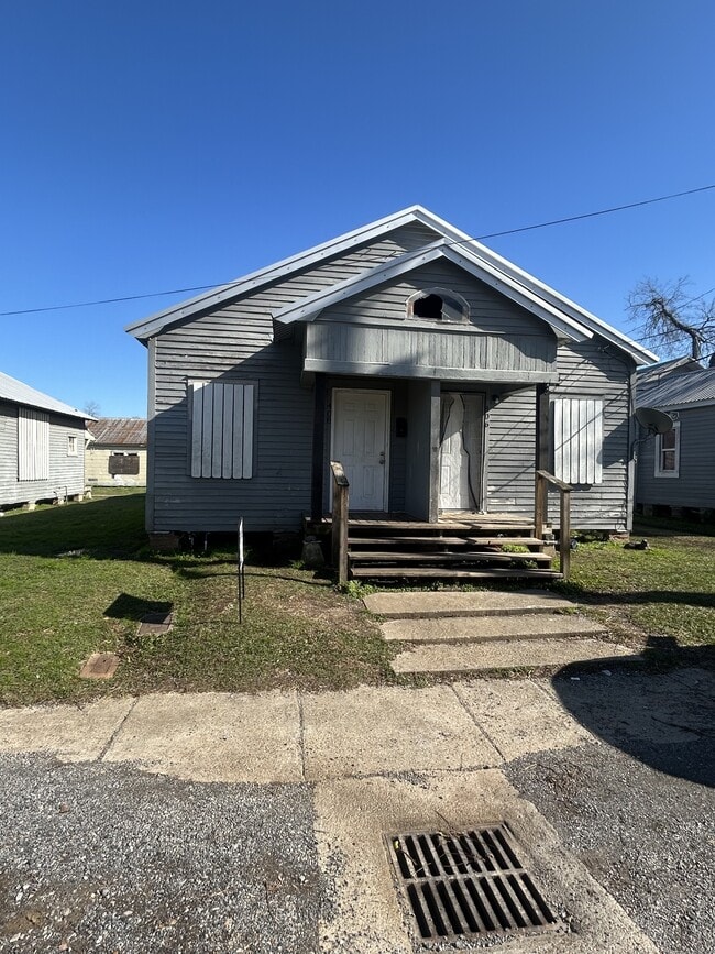 Building Photo - 408 Hawthorne St