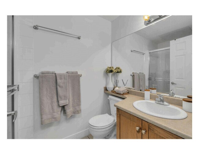 Photo - 1128-1128 Sunset Dr