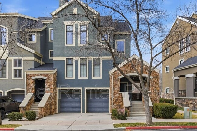 Building Photo - 5069 N River Park Way