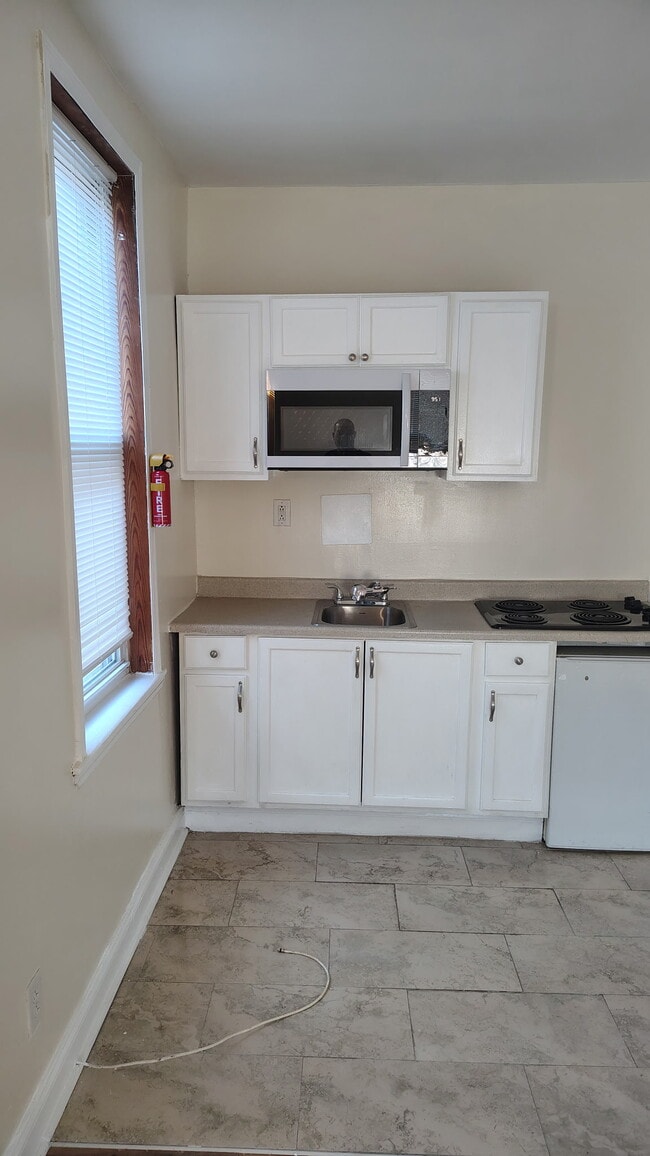 Photo - 5613 Wyalusing Ave Unit 2R