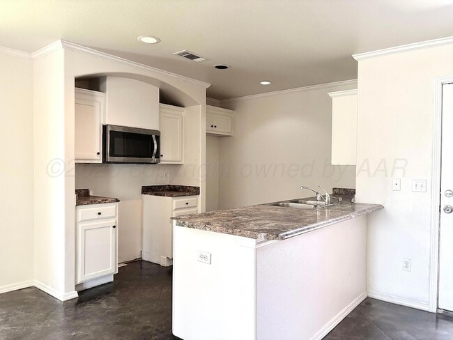 Photo - 4521 Pine St