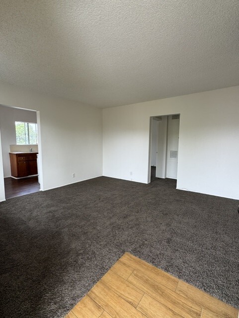 Photo - 130 N Ivy Ave Unit Apt C
