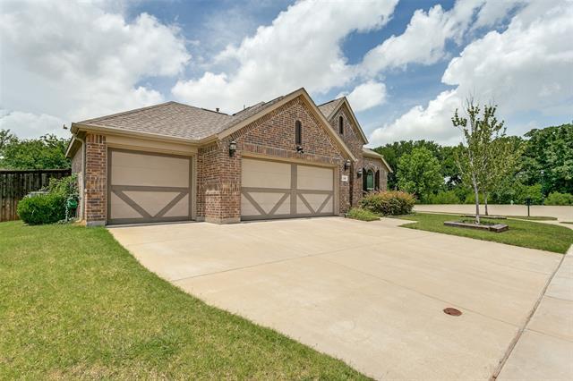 Photo - 208 Northern Star Ct