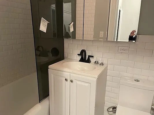 Photo - 231 E 4th St Unidad 4C